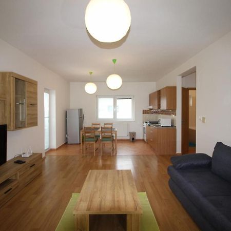 Apartman 502 Ruzindol 外观 照片