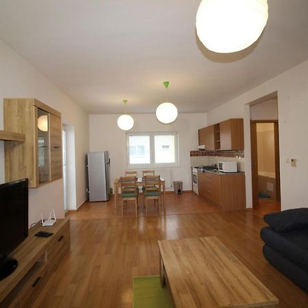 Apartman 502 Ruzindol 外观 照片
